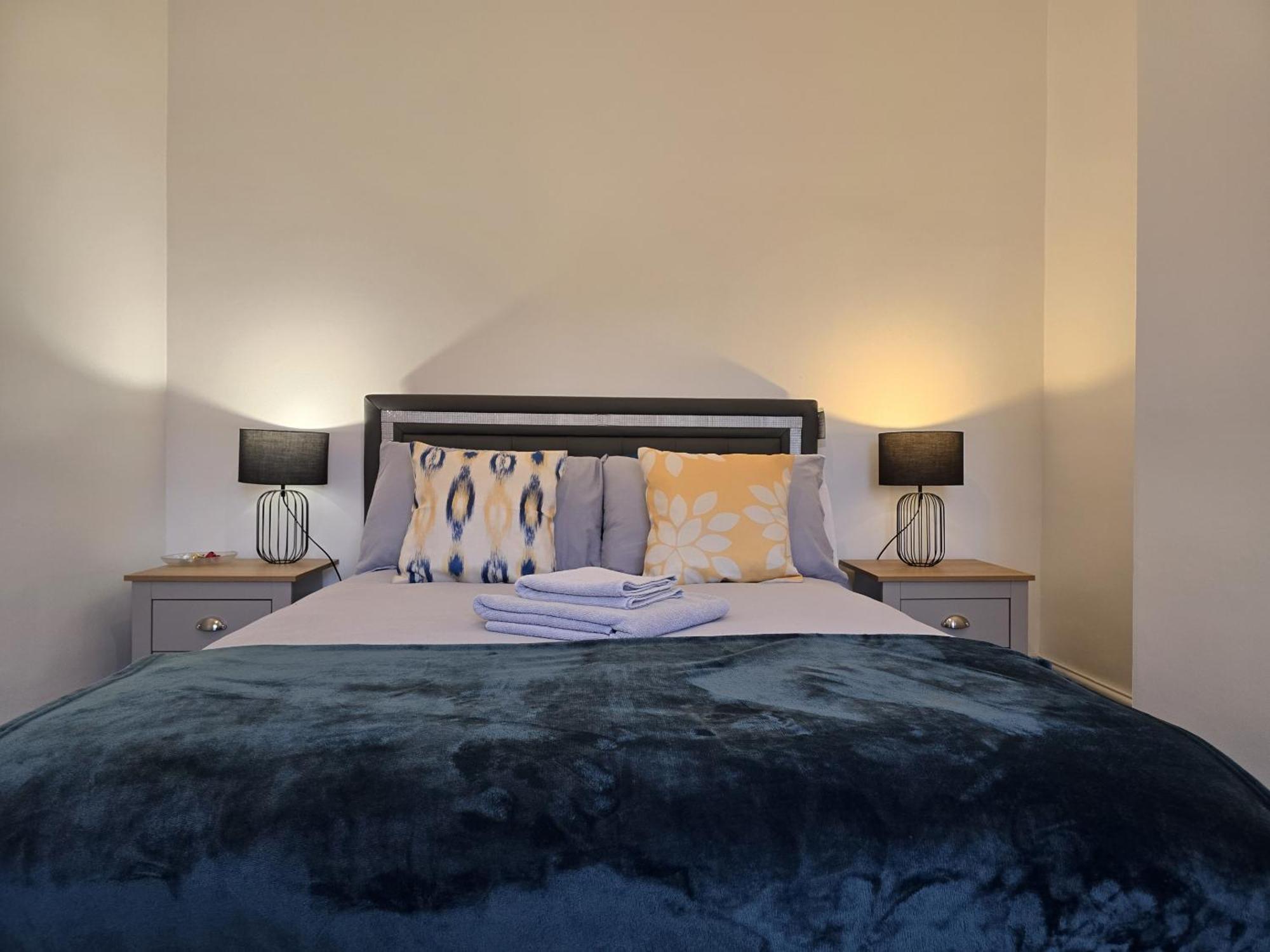 Warburton House, Newark - Walking Distance From North Gate Train Station & Market Place Villa Esterno foto