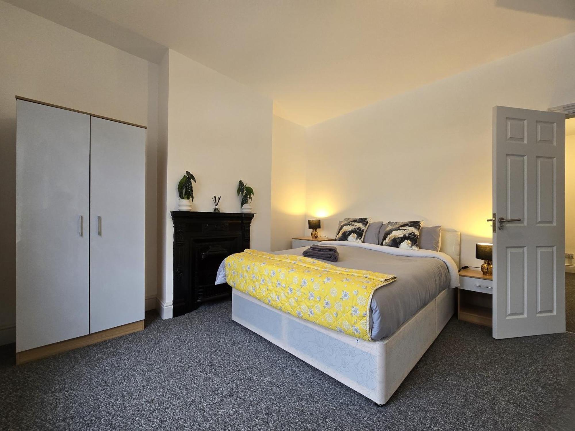Warburton House, Newark - Walking Distance From North Gate Train Station & Market Place Villa Esterno foto